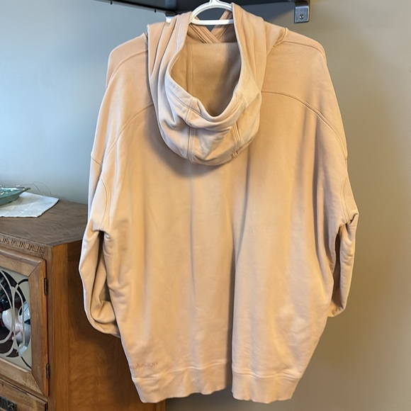 Lululemon Perfectly Oversized Hoodie- Ivory Peach - Picture 3 of 4